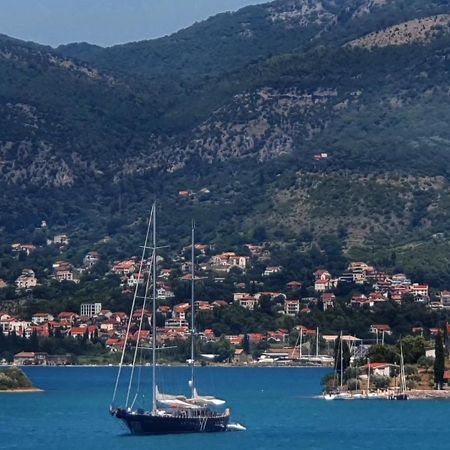 Luxury Apartment Maja Tivat Eksteriør bilde