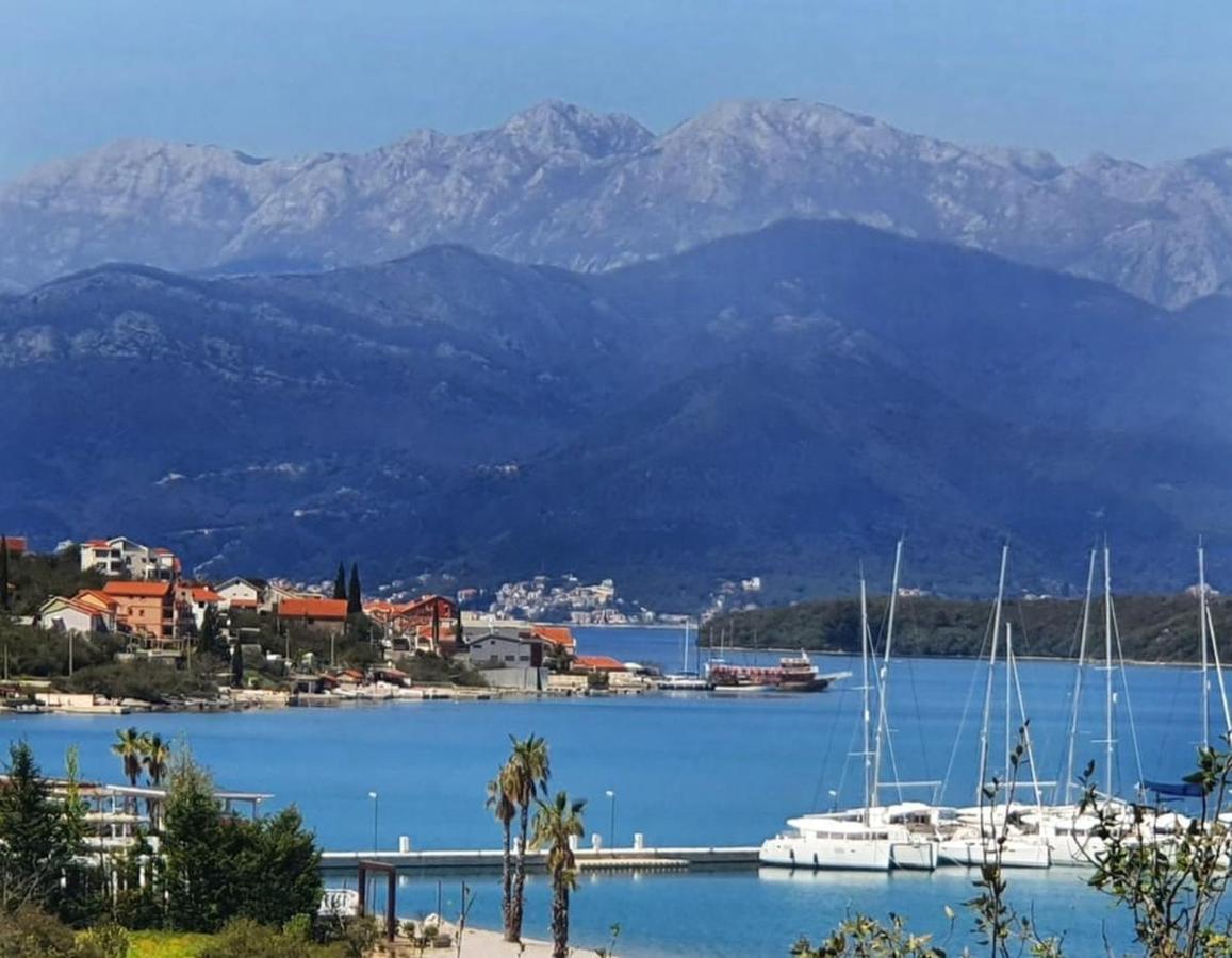 Luxury Apartment Maja Tivat Eksteriør bilde